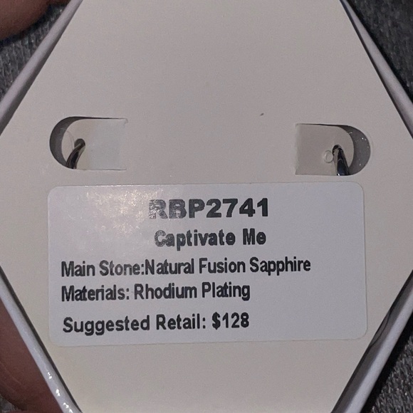 Bomb Party RBP2741 OG Captivate Me Earrings - Picture 8 of 8